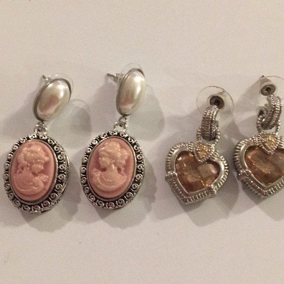 Dangle earrings (N) - Picture 3 of 4